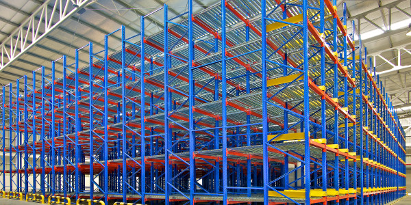 Pintar Fachadas de Naves Industriales, Fábricas y Almacenes en Alcorcón · Pintura para Pintado de Naves, Fábricas y Grandes Estructuras