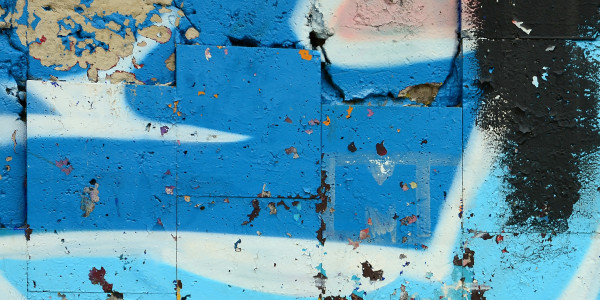 Pintar Fachadas de Naves Industriales, Fábricas y Almacenes en Alcorcón · Limpieza, Borrado y Eliminado de Grafiti / Pintura Antigrafiti